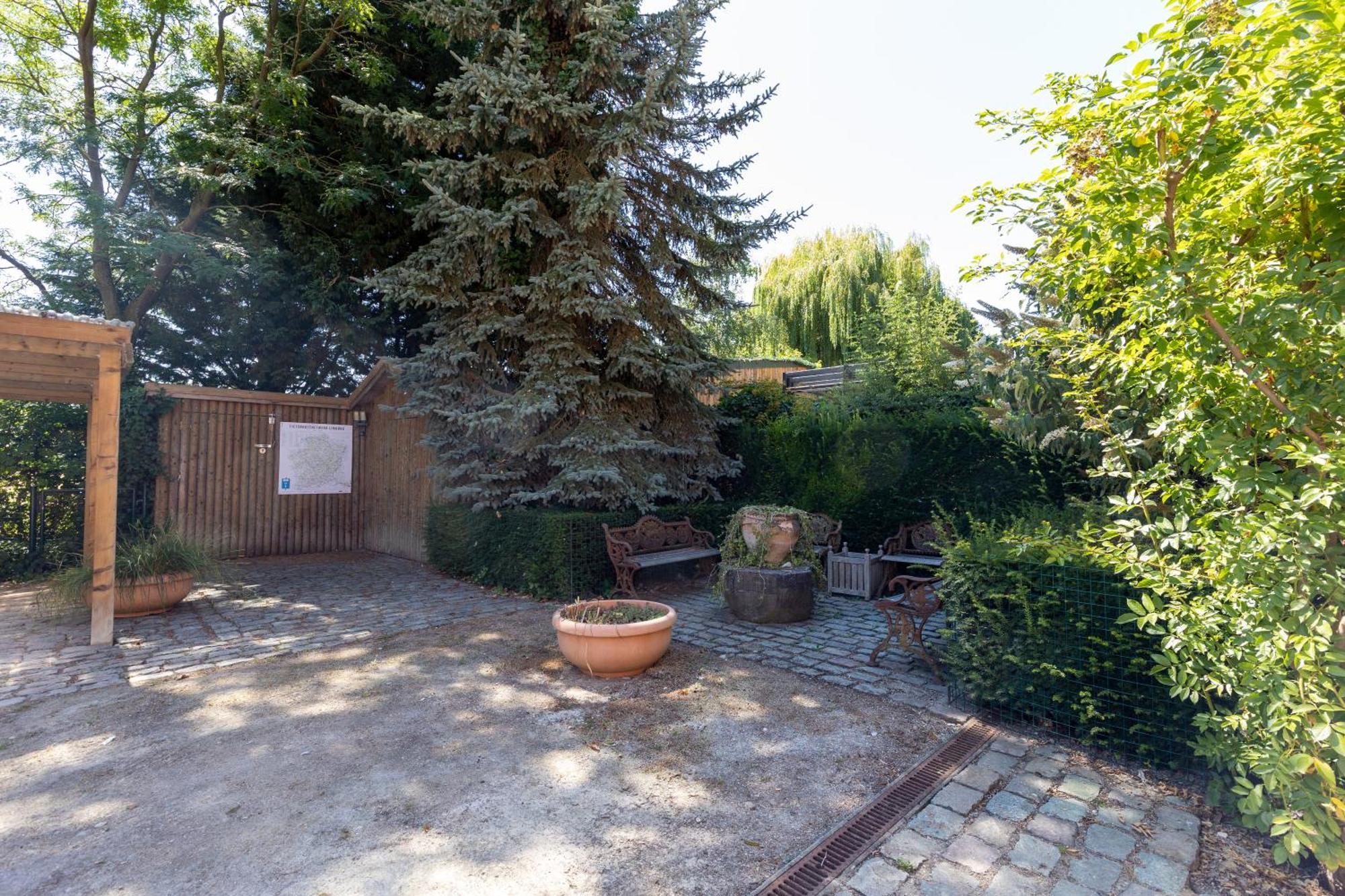 Вилла Vakantie Huizen De Heerlijkheid Satenbergh Heers Экстерьер фото