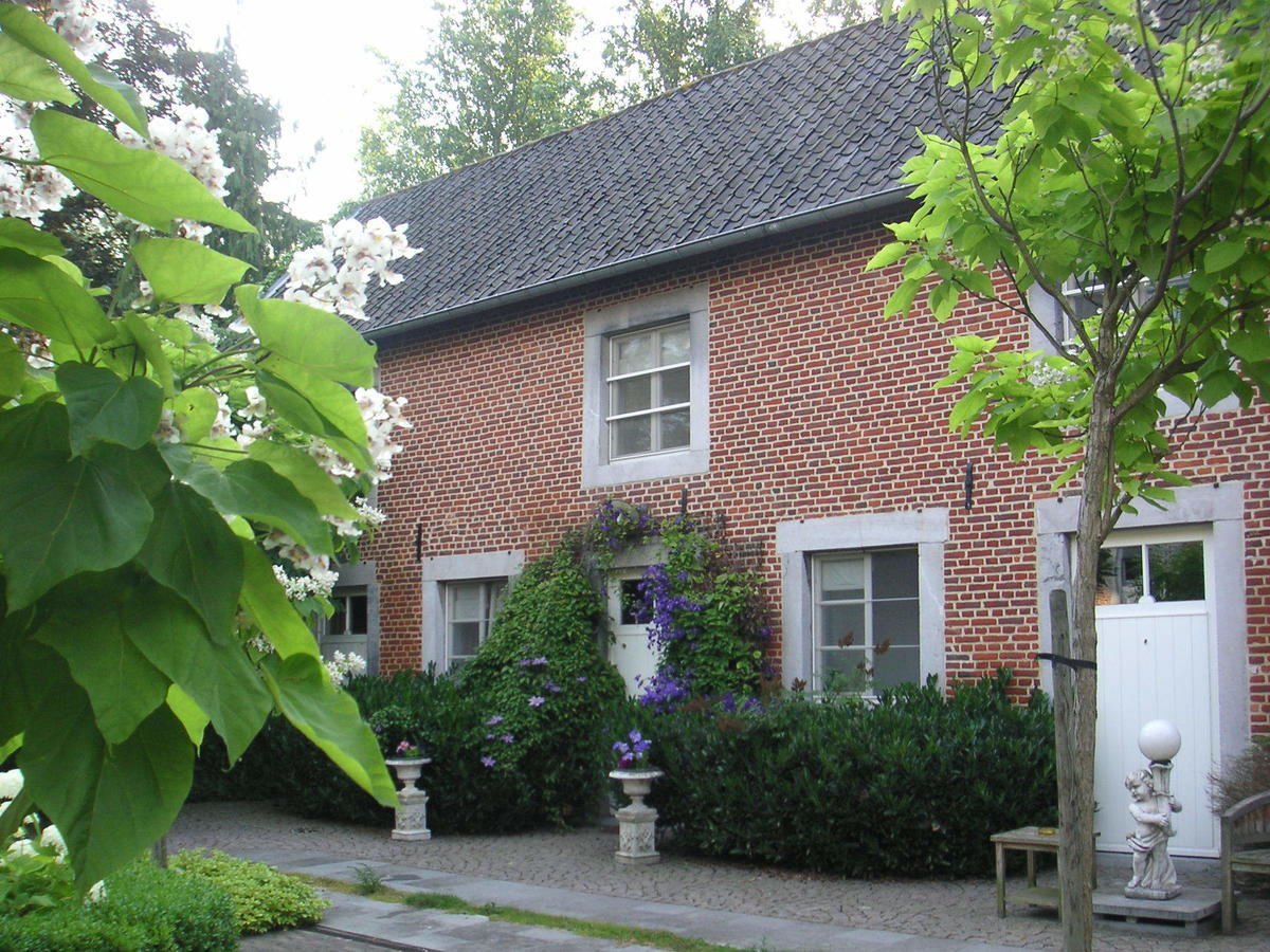 Вилла Vakantie Huizen De Heerlijkheid Satenbergh Heers Экстерьер фото